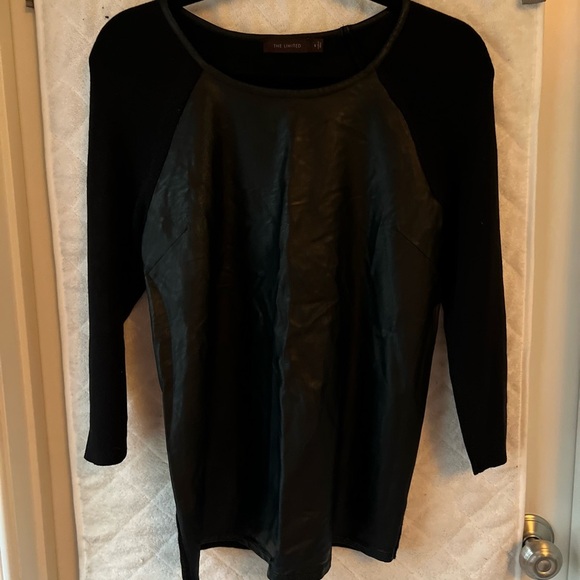 LIKE NEW The Limited Mixed Media Sweater - Picture 2 of 5